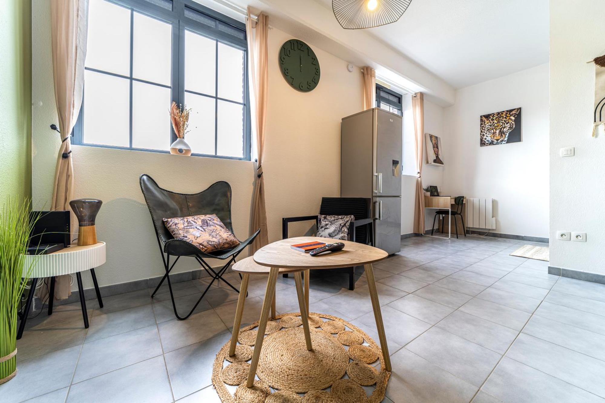Stay Cosy Lille I Tourcoing - Appartement - Hypercentre - Parking Securise - Wifi - Netflix - Cuisine מראה חיצוני תמונה