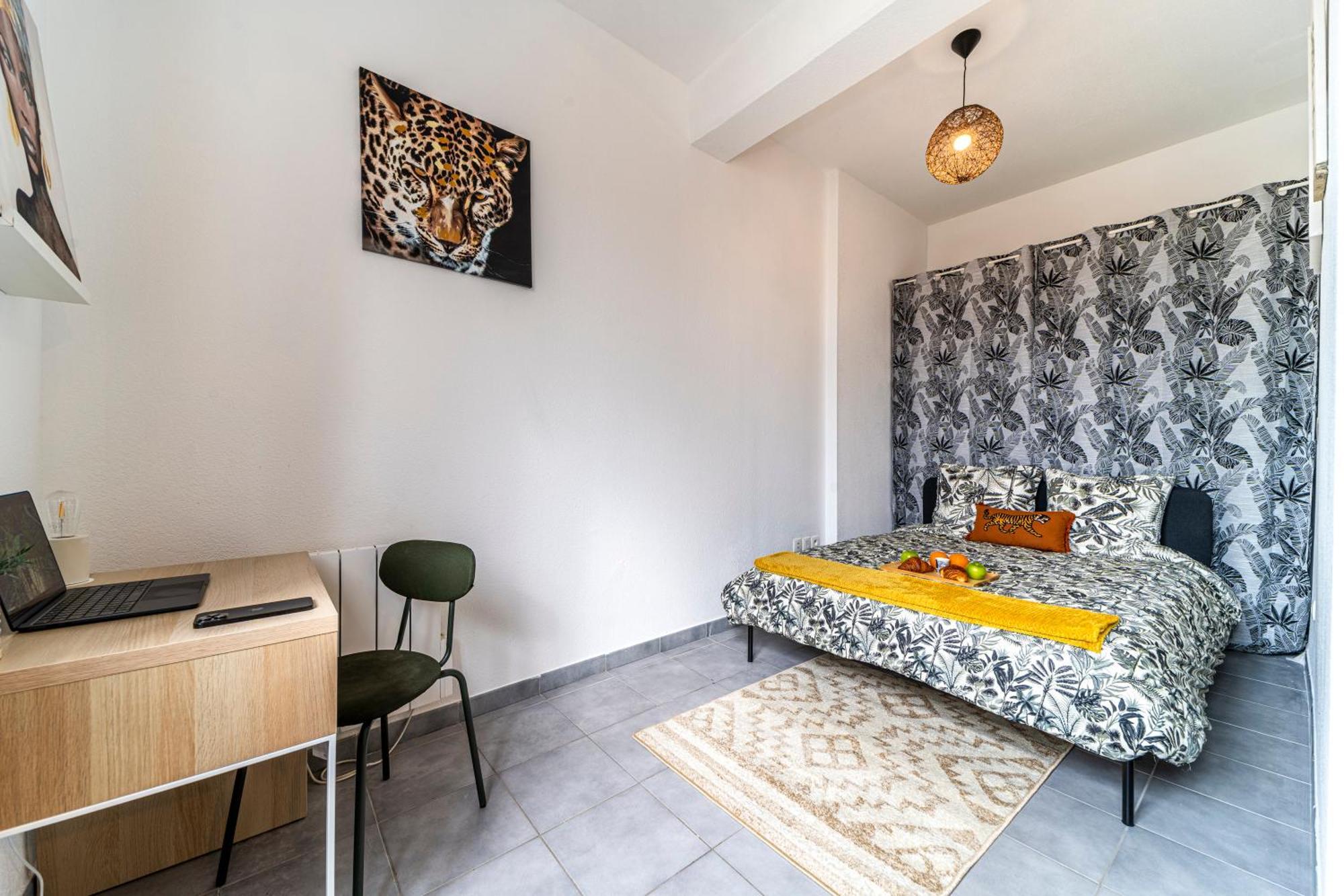 Stay Cosy Lille I Tourcoing - Appartement - Hypercentre - Parking Securise - Wifi - Netflix - Cuisine מראה חיצוני תמונה